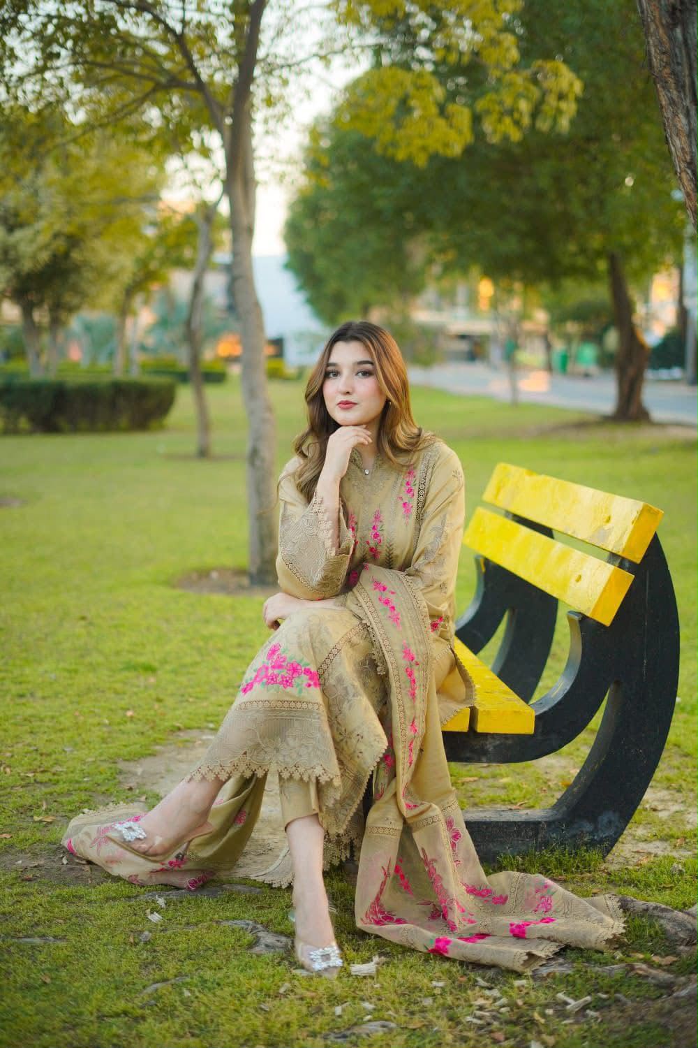Dhanak Embroidery 3PC SUIT BTK-1042