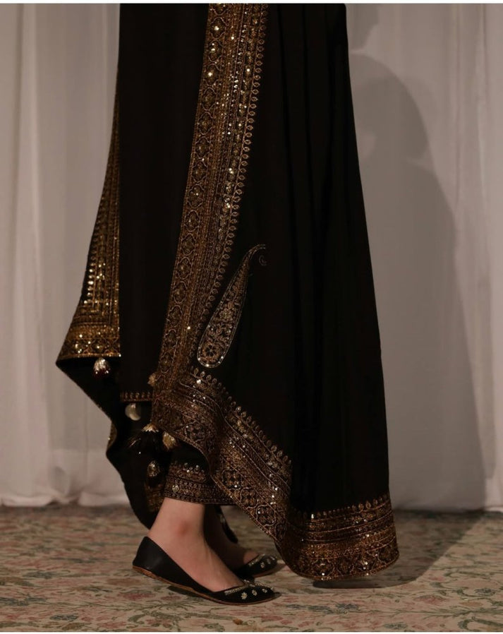 ROYAL CHARM EMB 3PC SUIT AJS-001003 BLACK